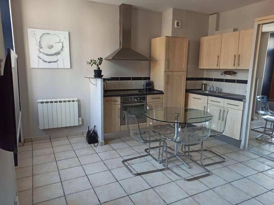 Charmant 2 Pieces, A Deux Pas Du Centre Apartment Ментона Екстериор снимка