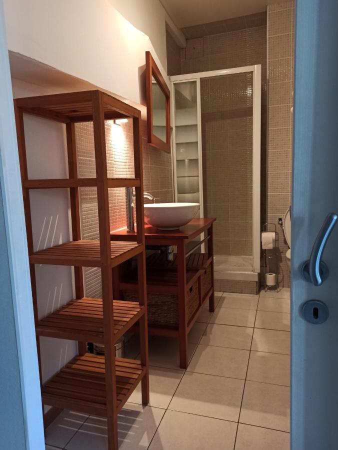 Charmant 2 Pieces, A Deux Pas Du Centre Apartment Ментона Екстериор снимка